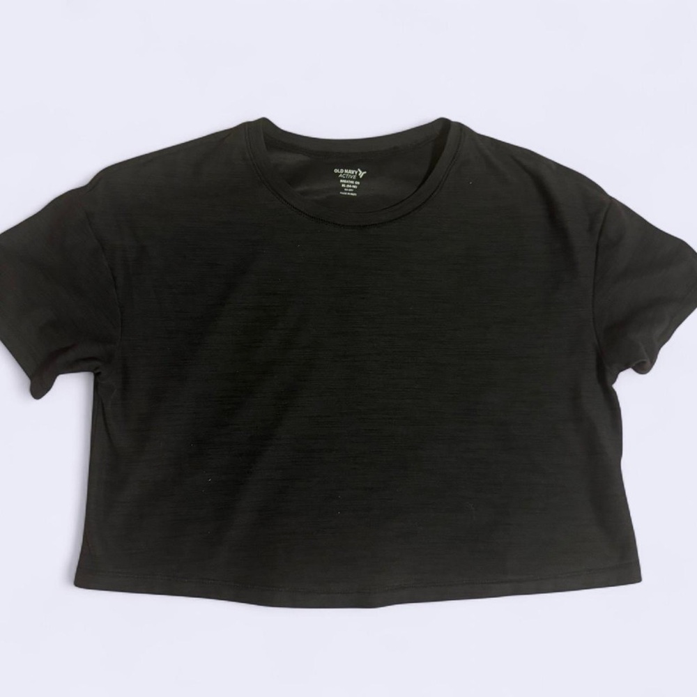 Black Old Navy Active Crop Top